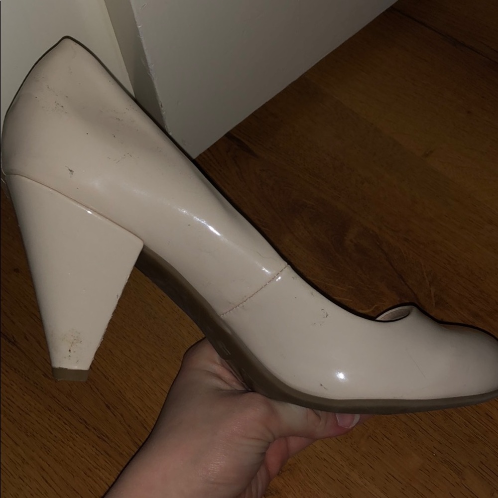 nude heel